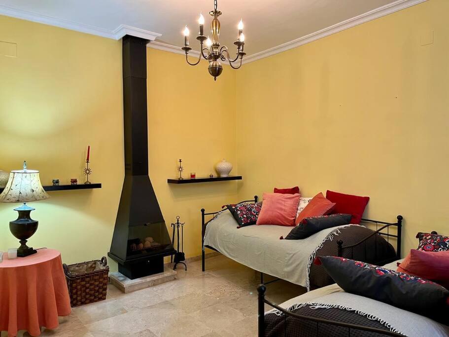 Apartamento Suite Alameda De Hercules Sevilla Exteriör bild