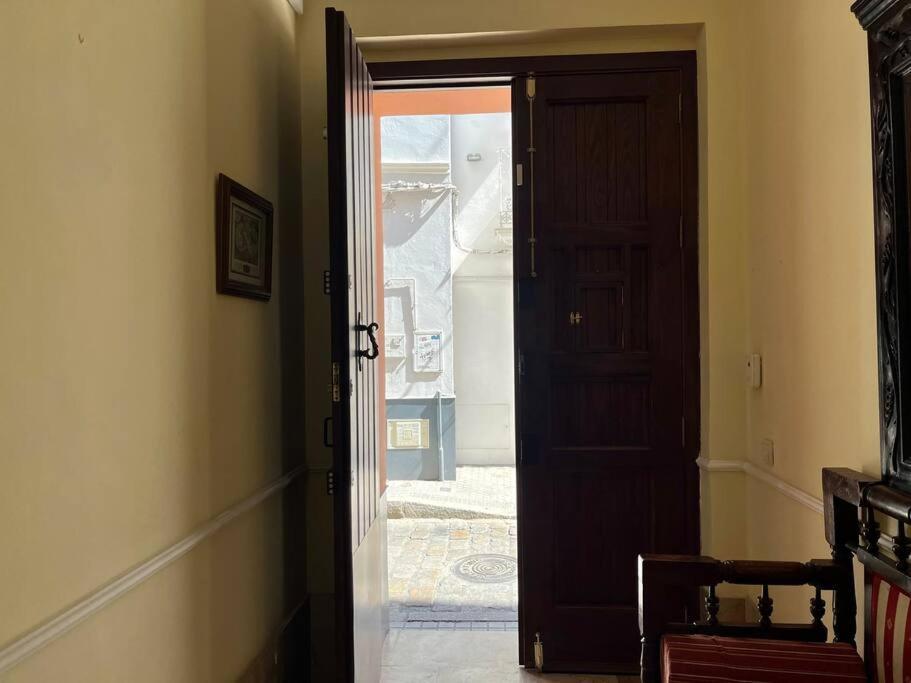 Apartamento Suite Alameda De Hercules Sevilla Exteriör bild