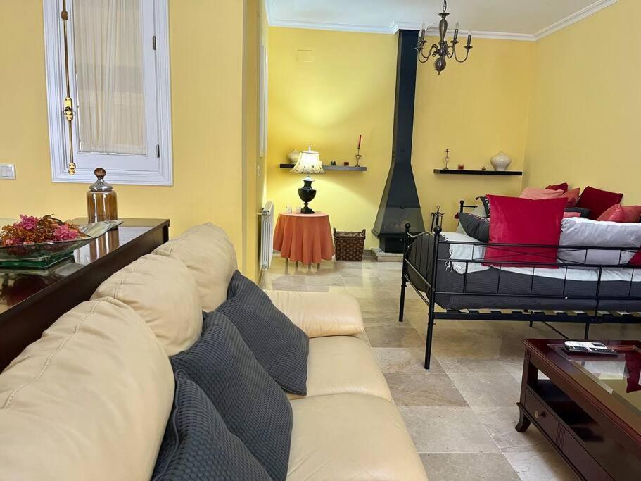 Apartamento Suite Alameda De Hercules Sevilla Exteriör bild