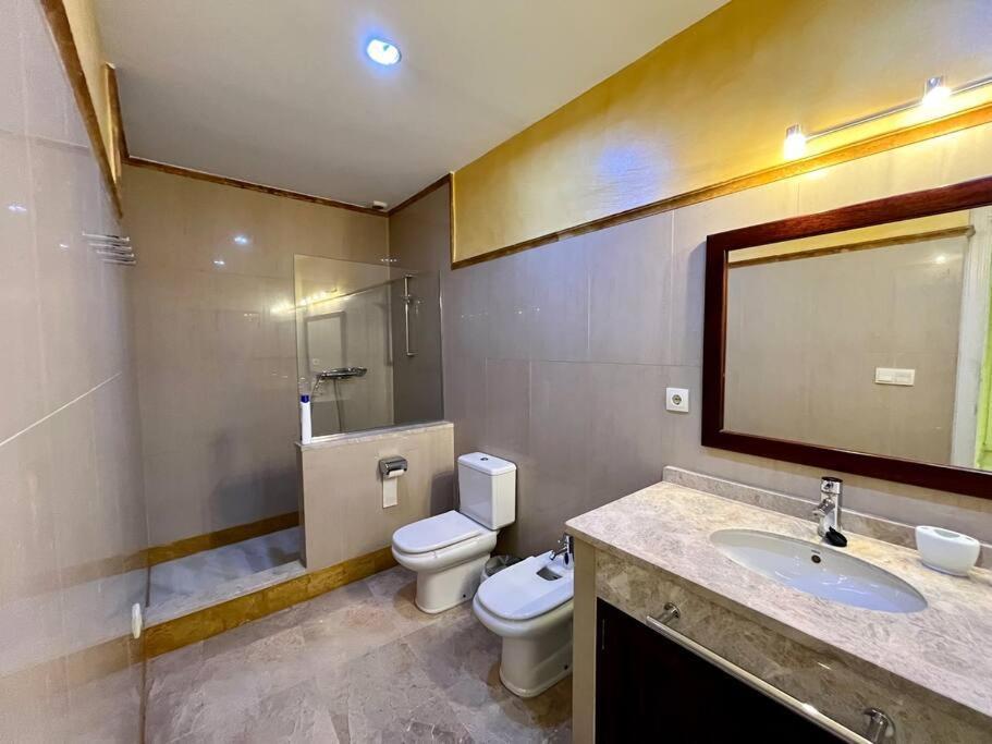 Apartamento Suite Alameda De Hercules Sevilla Exteriör bild