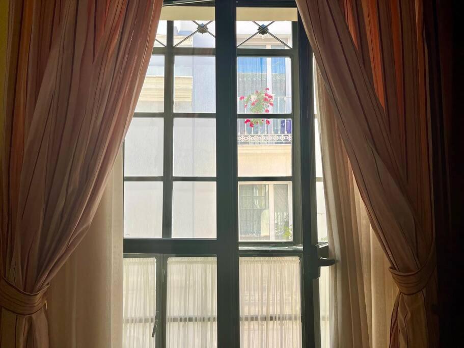 Apartamento Suite Alameda De Hercules Sevilla Exteriör bild